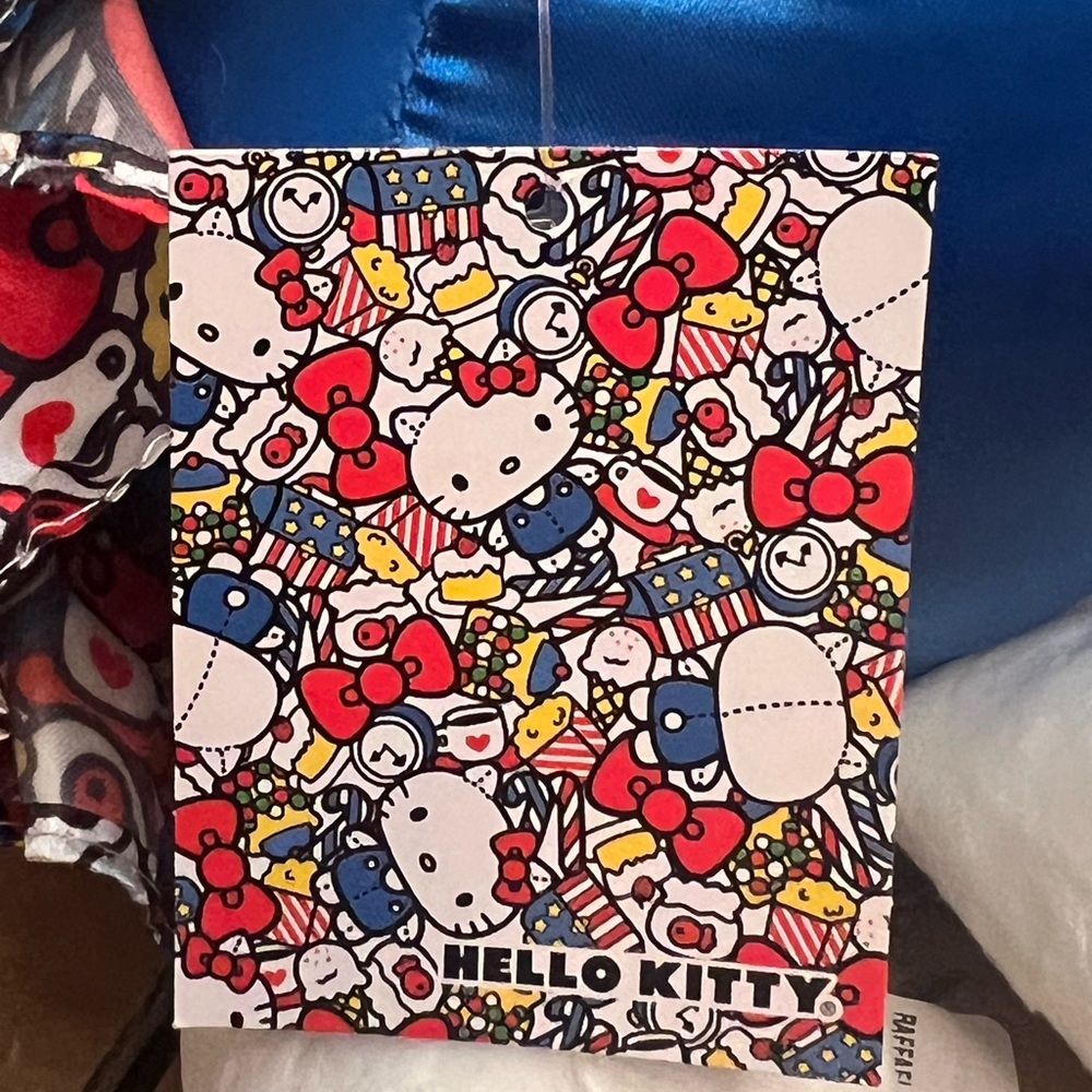 Hello Kitty Plush - Picture 2 of 2